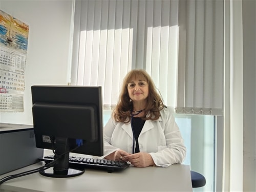 Д-р Валентина Христова