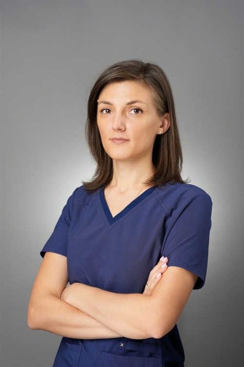 Д-р Мина Сердарова, дм