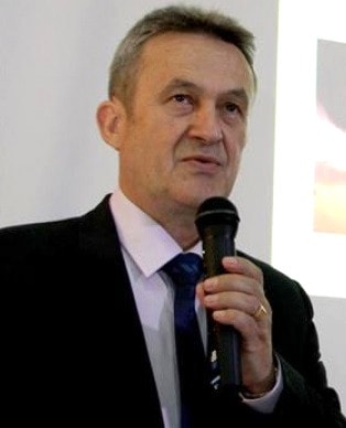 Доц. Петър Шивачев, дм