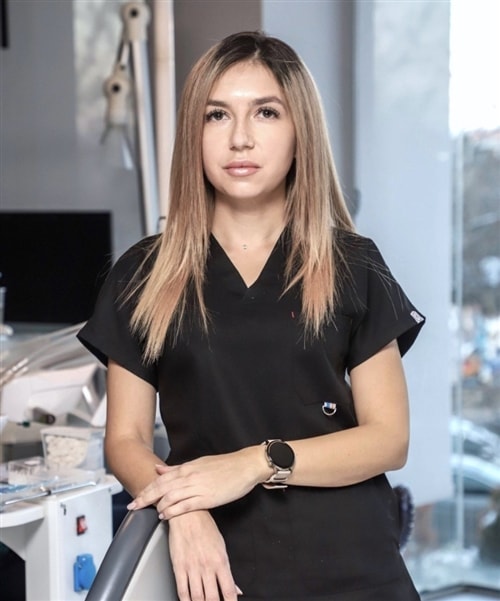 Д-р Каролина Бачова